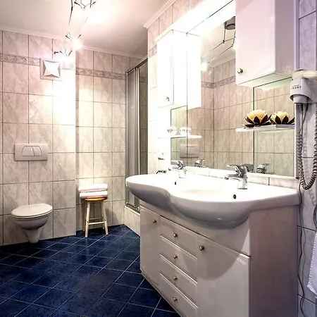 Appartementanlage Kerber Aparthotel 3*