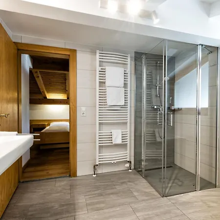 Appartementanlage Kerber מלון דירות זיפלד אין טירול