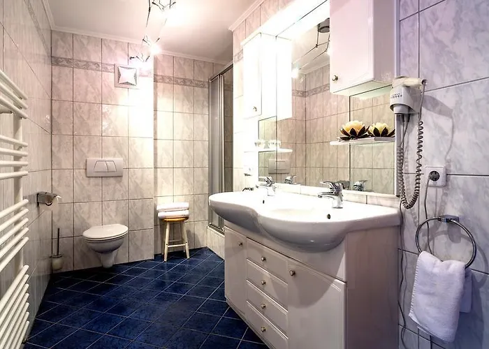 Appartementanlage Kerber Aparthotel 3*